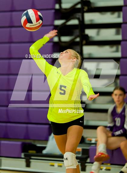 Thumbnail 1 in Fernley vs. Eureka (Yerington Tournament) photogallery.