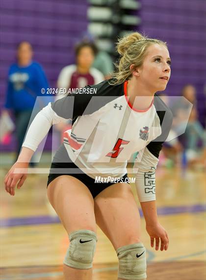Thumbnail 2 in Fernley vs. Eureka (Yerington Tournament) photogallery.