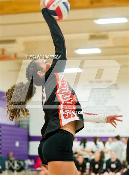Thumbnail 2 in Fernley vs. Eureka (Yerington Tournament) photogallery.
