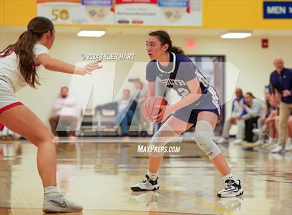 Thumbnail 3 in Bloomington South vs. Center Grove (HSAA 4A Sectional 13 First Round) photogallery.