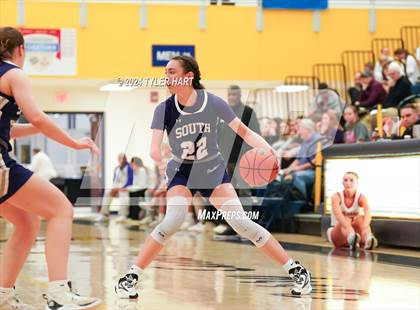 Thumbnail 1 in Bloomington South vs. Center Grove (HSAA 4A Sectional 13 First Round) photogallery.