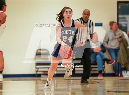 Thumbnail 1 in Bloomington South vs. Center Grove (HSAA 4A Sectional 13 First Round) photogallery.