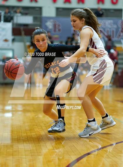 Thumbnail 3 in Science Hill @ Dobyns-Bennett photogallery.