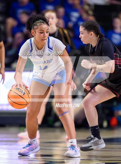 Thumbnail 2 in Wakefield vs Hoggard (NCHSAA 4A Regional Final) photogallery.