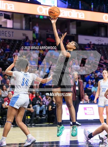 Thumbnail 3 in Wakefield vs Hoggard (NCHSAA 4A Regional Final) photogallery.