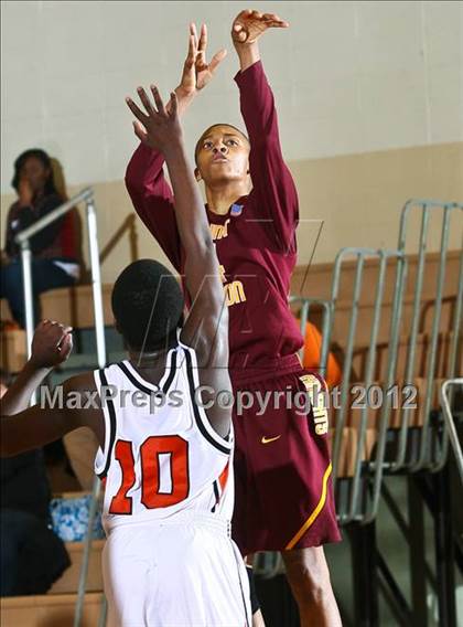 Thumbnail 3 in Mt. Vernon @ White Plains photogallery.