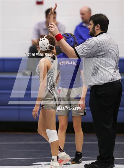 Thumbnail 2 in UIL 6A Regional Meet photogallery.