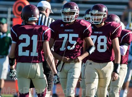 Thumbnail 3 in FR: Royal @ Simi Valley photogallery.