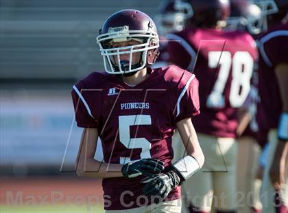 Thumbnail 1 in FR: Royal @ Simi Valley photogallery.