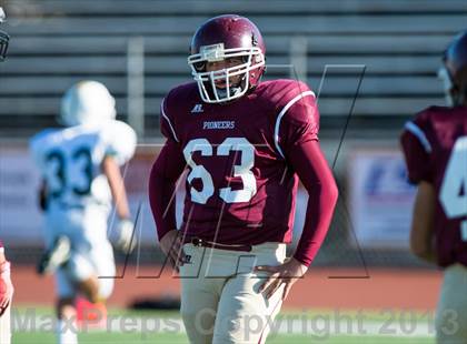 Thumbnail 2 in FR: Royal @ Simi Valley photogallery.