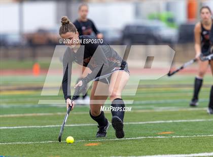 Thumbnail 2 in Sachem East vs Massapequa (NYSPHSAA Class A Regional) photogallery.