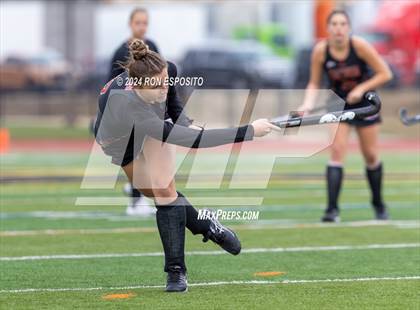 Thumbnail 3 in Sachem East vs Massapequa (NYSPHSAA Class A Regional) photogallery.