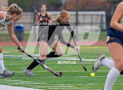 Thumbnail 2 in Sachem East vs Massapequa (NYSPHSAA Class A Regional) photogallery.