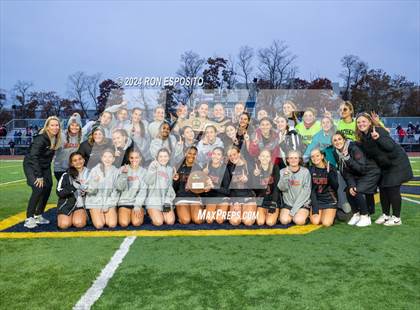 Thumbnail 1 in Sachem East vs Massapequa (NYSPHSAA Class A Regional) photogallery.