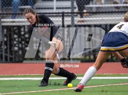 Thumbnail 3 in Sachem East vs Massapequa (NYSPHSAA Class A Regional) photogallery.