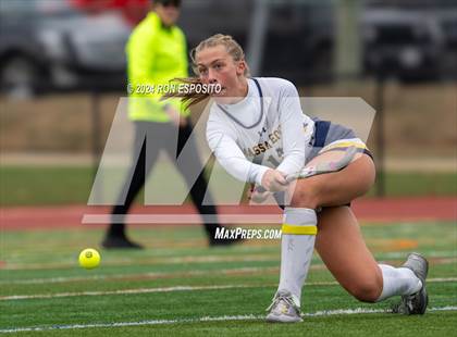 Thumbnail 2 in Sachem East vs Massapequa (NYSPHSAA Class A Regional) photogallery.
