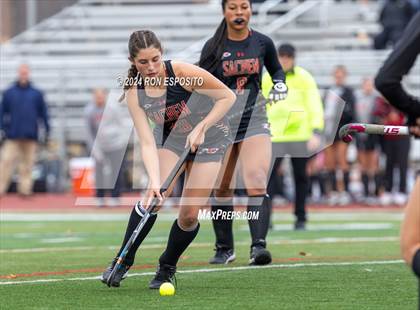 Thumbnail 3 in Sachem East vs Massapequa (NYSPHSAA Class A Regional) photogallery.