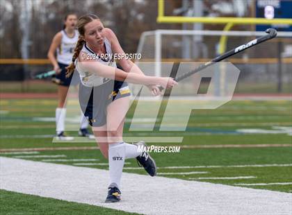 Thumbnail 1 in Sachem East vs Massapequa (NYSPHSAA Class A Regional) photogallery.