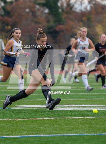 Thumbnail 1 in Sachem East vs Massapequa (NYSPHSAA Class A Regional) photogallery.
