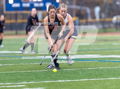 Thumbnail 2 in Sachem East vs Massapequa (NYSPHSAA Class A Regional) photogallery.