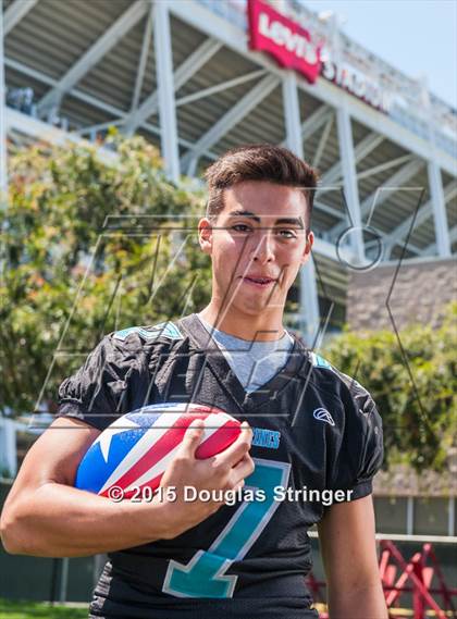 Thumbnail 1 in Deer Valley (USA Football/MaxPreps Media Day Event) photogallery.