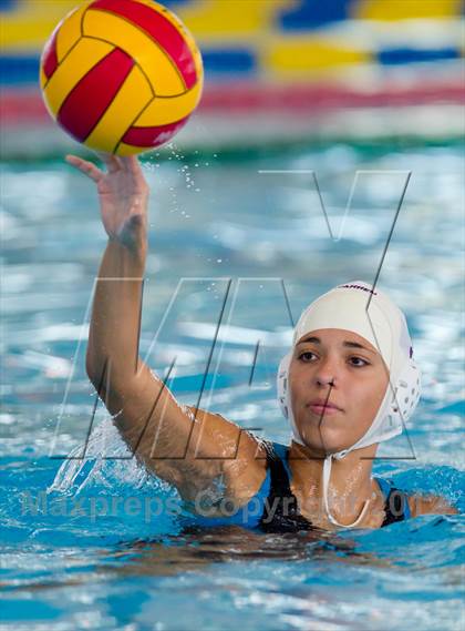 Thumbnail 1 in Warren vs Taft photogallery.