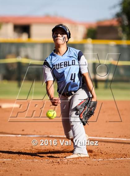Thumbnail 3 in Pueblo vs. Yuma Catholic photogallery.