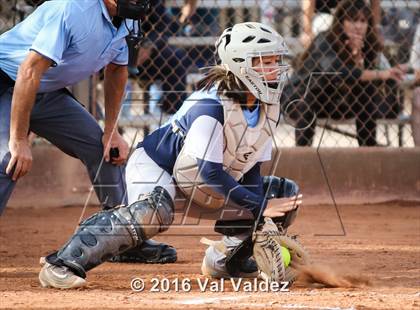 Thumbnail 3 in Pueblo vs. Yuma Catholic photogallery.