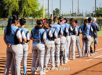 Thumbnail 2 in Pueblo vs. Yuma Catholic photogallery.