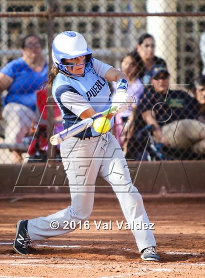 Thumbnail 2 in Pueblo vs. Yuma Catholic photogallery.