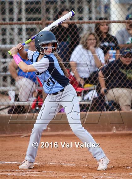 Thumbnail 1 in Pueblo vs. Yuma Catholic photogallery.