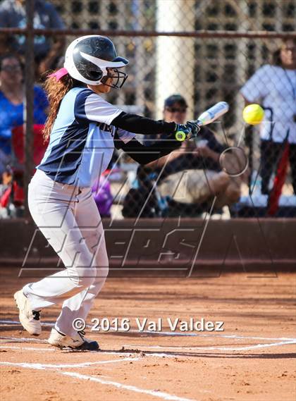 Thumbnail 3 in Pueblo vs. Yuma Catholic photogallery.