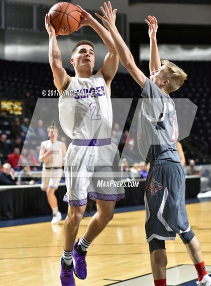 Thumbnail 3 in Seattle Christian vs. Sumner photogallery.