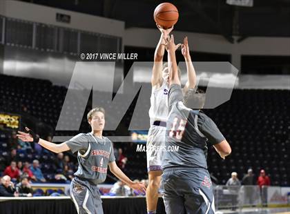 Thumbnail 3 in Seattle Christian vs. Sumner photogallery.