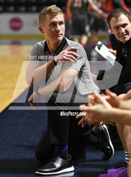 Thumbnail 1 in Seattle Christian vs. Sumner photogallery.