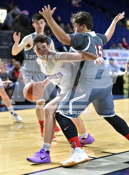 Thumbnail 3 in Seattle Christian vs. Sumner photogallery.