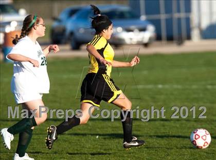 Thumbnail 3 in Elliot Christian vs. Hughson photogallery.