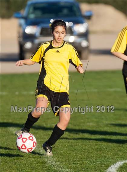 Thumbnail 3 in Elliot Christian vs. Hughson photogallery.