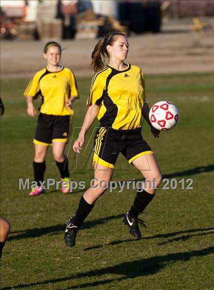 Thumbnail 1 in Elliot Christian vs. Hughson photogallery.