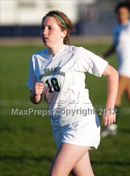 Thumbnail 1 in Elliot Christian vs. Hughson photogallery.