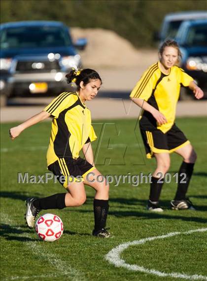 Thumbnail 1 in Elliot Christian vs. Hughson photogallery.