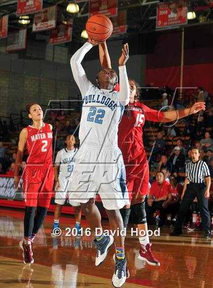 Thumbnail 3 in Centennial vs Mater Dei (Nike Extravaganza) photogallery.