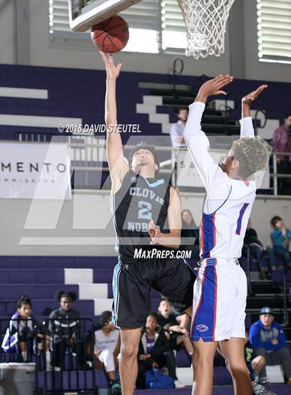 Thumbnail 1 in Clovis North vs. Christian Brothers (St. Hope Elite Classic) photogallery.