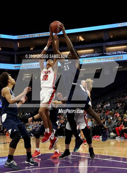 Thumbnail 1 in James Logan vs Chino Hills (CIF State D1 Final) photogallery.