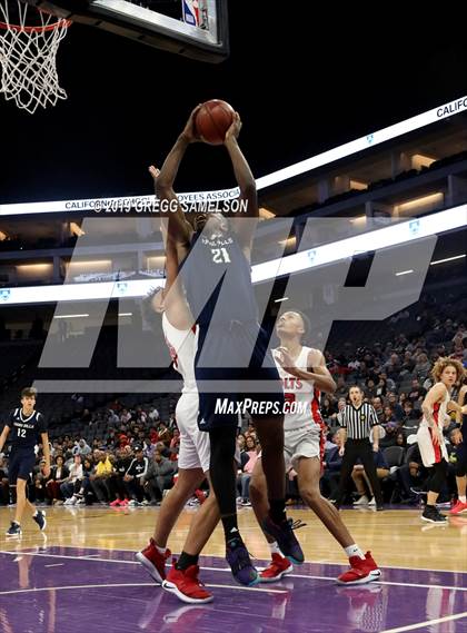 Thumbnail 1 in James Logan vs Chino Hills (CIF State D1 Final) photogallery.