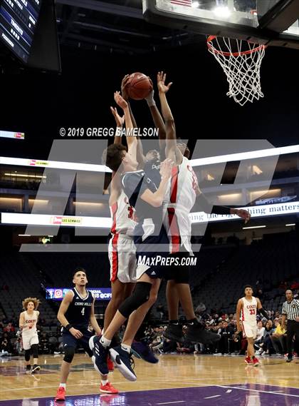Thumbnail 2 in James Logan vs Chino Hills (CIF State D1 Final) photogallery.