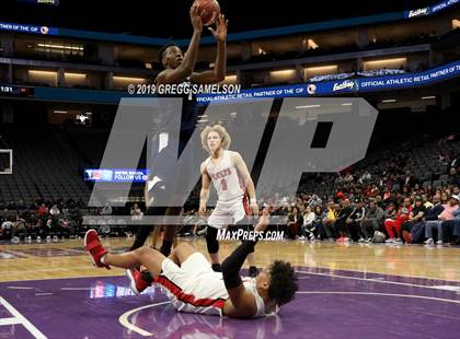 Thumbnail 3 in James Logan vs Chino Hills (CIF State D1 Final) photogallery.