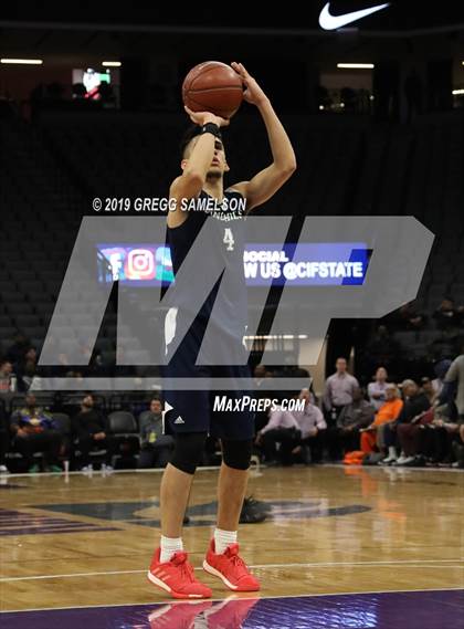Thumbnail 3 in James Logan vs Chino Hills (CIF State D1 Final) photogallery.