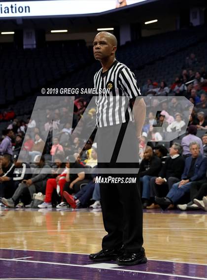 Thumbnail 3 in James Logan vs Chino Hills (CIF State D1 Final) photogallery.