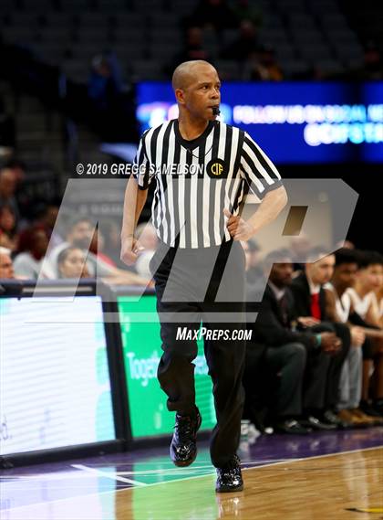 Thumbnail 3 in James Logan vs Chino Hills (CIF State D1 Final) photogallery.